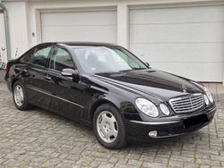 Schwarz Gebraucht 2003 Mercedes E320 Elegance Limousine | 8.500 € (Teuer)