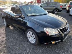 Schwarz Gebraucht 2010 VW Eos Cabrio | 9.590 € (Fairer Preis)
