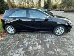Schwarz Gebraucht 2016 Mercedes A180 Limousine | 12.300 € (Fairer Preis)