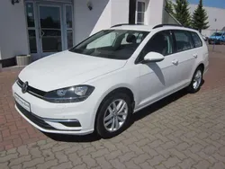Pure white Gebraucht 2020 VW Golf VII Comfortline Kombi | 16.999 € (Fairer Preis)