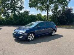 Blau Gebraucht 2012 Opel Astra Kombi | 3.300 € (Guter Preis)