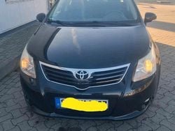 Schwarz Gebraucht 2010 Toyota Avensis Kombi | 6.500 € (Fairer Preis)