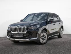 Schwarz Gebraucht 2023 BMW iX1 Performance SUV | 35.950 € (Superpreis)