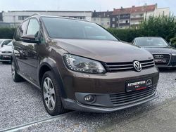 Toffee/graciosabraun Gebraucht 2012 VW Touran Cross Van / Kleinbus | 8.990 € (Fairer Preis)