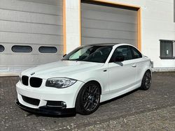 Weiß Gebraucht 2011 BMW 118 Coupé M Sport Coupé | 9.999 € (Teuer)