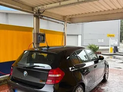 Schwarz Gebraucht 2009 BMW 118 Kleinwagen | 3.200 € (Fairer Preis)