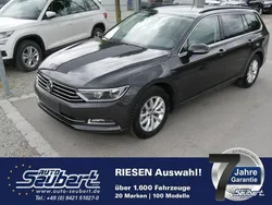Grau metallic Gebraucht 2018 VW Passat Comfortline Kombi | 19.790 € (Guter Preis)
