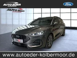 Magneticgrau (grau) Gebraucht 2023 Ford Focus ST-Line Kombi | 25.880 € (Fairer Preis)