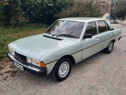 Grün Gebraucht 1980 Peugeot 604 Limousine | 6.700 €