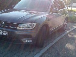 Grau Gebraucht 2017 VW Tiguan Comfortline SUV | 18.000 € (Fairer Preis)