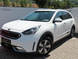 Weiß Gebraucht 2018 Kia Niro Vision SUV | 16.980 € (Fairer Preis)