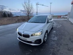 Weiß Gebraucht 2019 BMW 220 Gran Tourer Performance Van / Kleinbus | 17.500 € (Guter Preis)