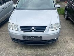 Silber Gebraucht 2004 VW Touran Van / Kleinbus | 1.100 € (Guter Preis)