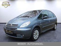 Grau Gebraucht 2005 Citroën Xsara Picasso Exclusive Van / Kleinbus | 2.980 € (Fairer Preis)