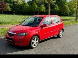 Rot Gebraucht 2007 Mazda 2 Active Limousine | 2.100 € (Fairer Preis)
