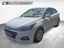 Weiss Gebraucht 2019 Hyundai i20 Select Limousine | 10.980 € (Fairer Preis)