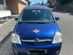 Blau Gebraucht 2005 Opel Meriva Van / Kleinbus | 1.000 € (Guter Preis)