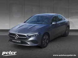 Metalliclack mountaingrau Gebraucht 2024 Mercedes A180 Advanced Limousine | 29.999 € (Fairer Preis)