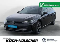 Grenadillschwarz metallic Gebraucht 2024 VW Passat Business Kombi | 37.495 € (Superpreis)
