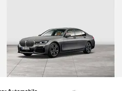 Grau Gebraucht 2021 BMW 740 M Sport Limousine | 55.890 € (Teuer)