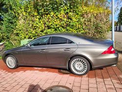 Braun Gebraucht 2006 Mercedes CLS350 Limousine | 7.000 € (Fairer Preis)