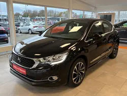 Schwarz Gebraucht 2017 DS Automobiles DS4 Limousine | 9.790 € (Fairer Preis)