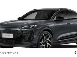 Grau Neu 2025 Audi Q6 Sportback e-tron Sport SUV | 92.880 €
