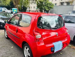 Rot Gebraucht 2008 Renault Twingo Elysee Kleinwagen | 2.500 € (Fairer Preis)