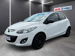 Weiß Gebraucht 2011 Mazda 2 Kleinwagen | 8.290 € (Teuer)