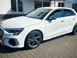 Ibisweiß Gebraucht 2024 Audi S3 Sport Limousine | 37.333 € (Superpreis)
