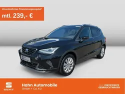 Mitternachtsschwarz Gebraucht 2024 Seat Arona FR SUV | 20.350 € (Fairer Preis)