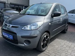 Grau Gebraucht 2009 Hyundai i10 Style Kleinwagen | 4.790 € (Fairer Preis)