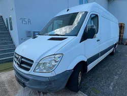 Weiß Gebraucht 2011 Mercedes Sprinter Van | 2.700 €