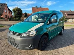 Grün Gebraucht 2013 VW Caddy Startline Van / Kleinbus | 3.590 € (Guter Preis)
