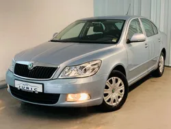 Blau Gebraucht 2009 Skoda Octavia Ambiente Limousine | 5.500 € (Etwas zu teuer)
