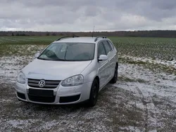 Silber Gebraucht 2009 VW Golf VI Highline Kombi | 4.500 € (Fairer Preis)