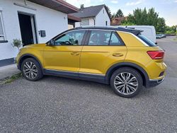 Gelb Gebraucht 2018 VW T-Roc SUV | 19.500 € (Fairer Preis)