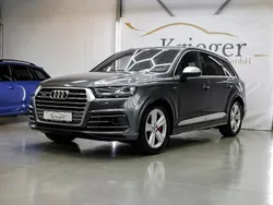 Daytonagrau perleffekt Gebraucht 2018 Audi SQ7 Sport SUV | 39.850 € (Fairer Preis)