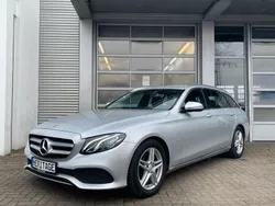 Silber Gebraucht 2018 Mercedes E220 Avantgarde Kombi | 23.990 € (Fairer Preis)