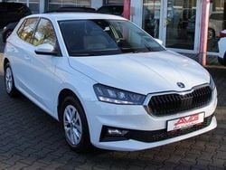 Moonweiß Gebraucht 2025 Skoda Fabia Kleinwagen | 19.990 € (Guter Preis)