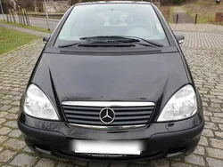 Schwarz Gebraucht 2001 Mercedes A160 Elegance Limousine | 3.299 € (Teuer)