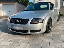 Silber Gebraucht 2001 Audi TT Roadster Cabrio | 9.995 € (Teuer)