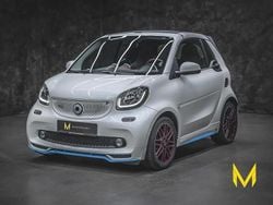 Weiß (tailor made aston martin morning frost) Gebraucht 2018 Smart ForTwo Cabrio Brabus Cabrio | 42.222 €