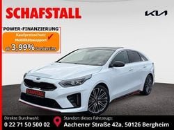 Weiss (deluxe white) Gebraucht 2021 Kia ProCeed Comfort Kleinwagen | 23.979 € (Guter Preis)