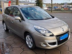 Braun Gebraucht 2009 Renault Grand Scénic III Dynamique Van / Kleinbus | 6.500 € (Etwas zu teuer)