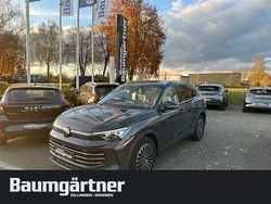 Grau Gebraucht 2025 VW Tiguan Elegance SUV | 38.750 € (Fairer Preis)