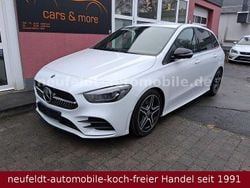 Digitalweiß Gebraucht 2019 Mercedes B250 AMG line Van / Kleinbus | 24.090 € (Fairer Preis)