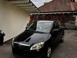 Schwarz Gebraucht 2011 Skoda Fabia Kleinwagen | 3.000 € (Guter Preis)