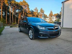 Blau Gebraucht 2007 Opel Vectra Kombi | 2.200 € (Fairer Preis)