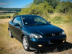 Blau Gebraucht 2002 Opel Astra Cabriolet Cabrio | 3.300 € (Etwas zu teuer)